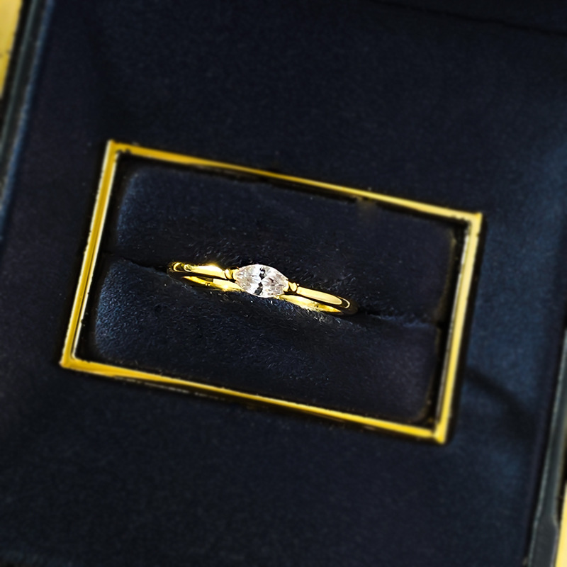 2025 Ins Top Sell Elegant Wedding Rings Luxury Jewelry Real 100% 925 Sterling Silver 18k Gold Marquise Cut Sweet Cute Party Lady Eternity Women Engage