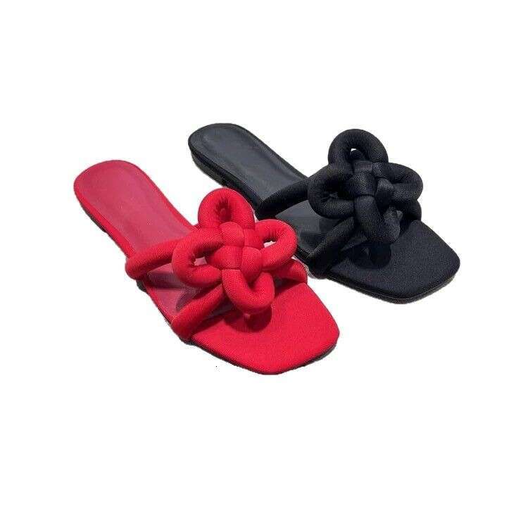 Genuine Leather Style Red Chinese Knot Flat Casual One-Word Slippers for Women Outdoor 2025 New Square Toe Sandals