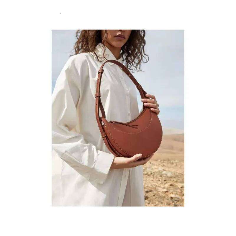 Small Niche Design Single Shoulder Crossbody Bag, Crescent Shaped Bag Under The Armpit