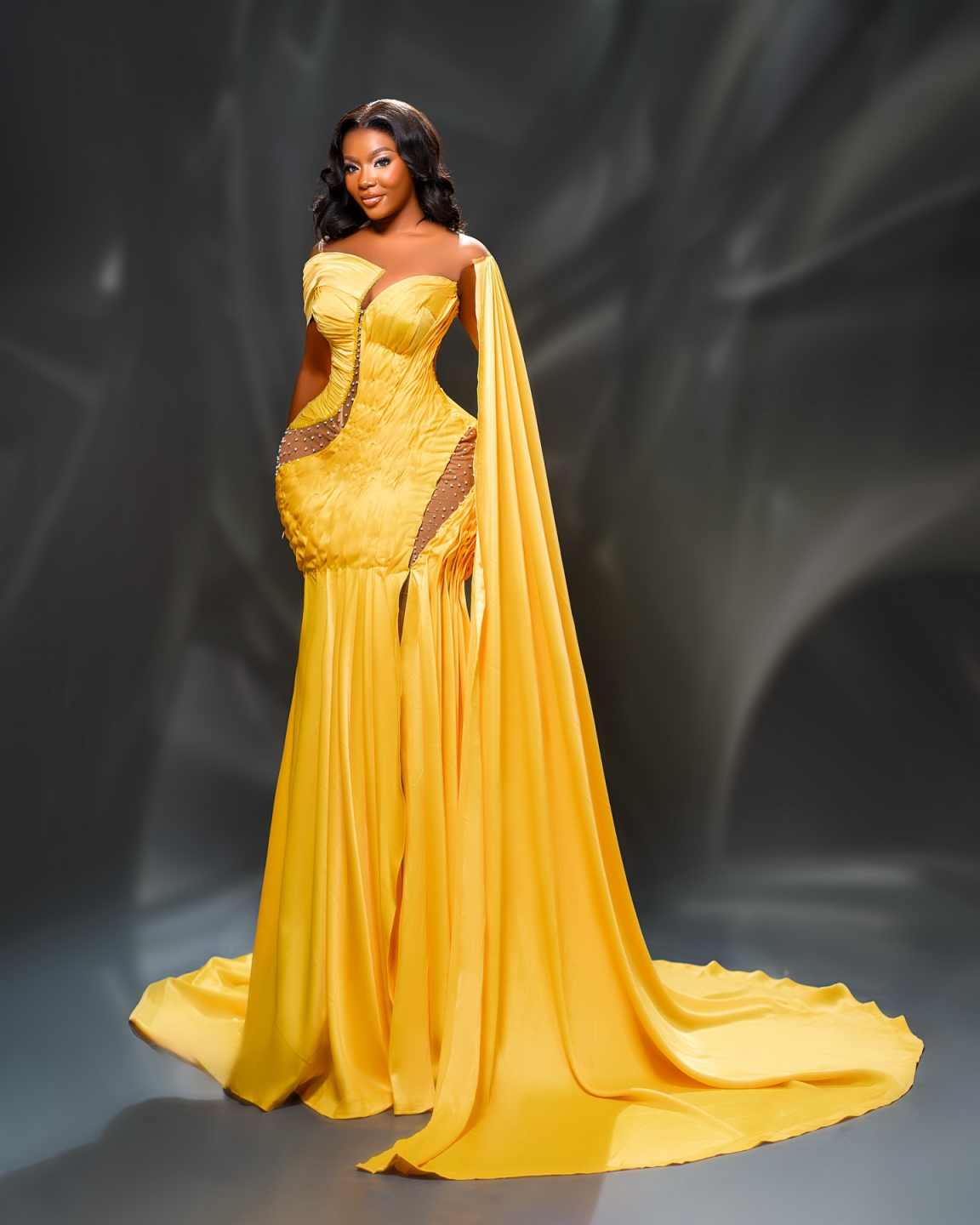 Designer Evening Dresses For Women Sheer Neck Sleeveless Gown Rhinestone Split Side Dress Party Customized Dress