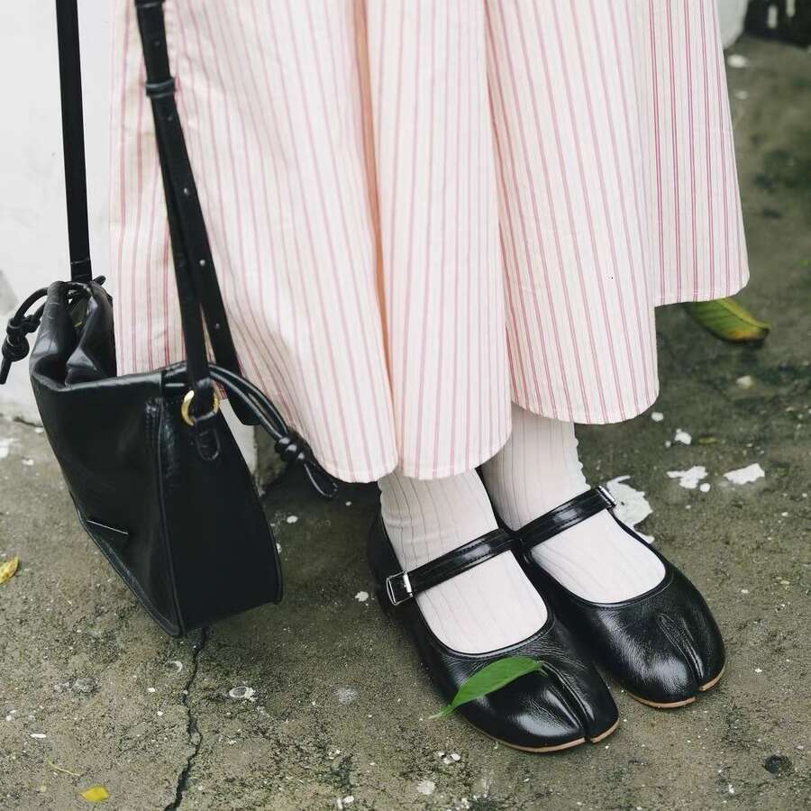 Genuine Leather Niche Pig Trotter Split Toe Flat Mary Jane for Women Summer Autumn Versatile Shallow Ballet Shoes