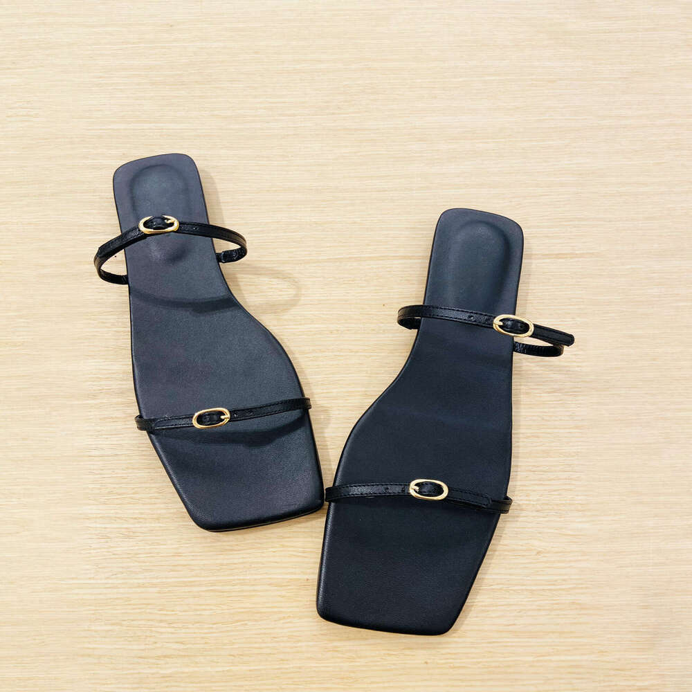 Genuine Leather Niche Square Flat for Women Outdoor 2024 Summer New Open Toe Thin Strap Sandals