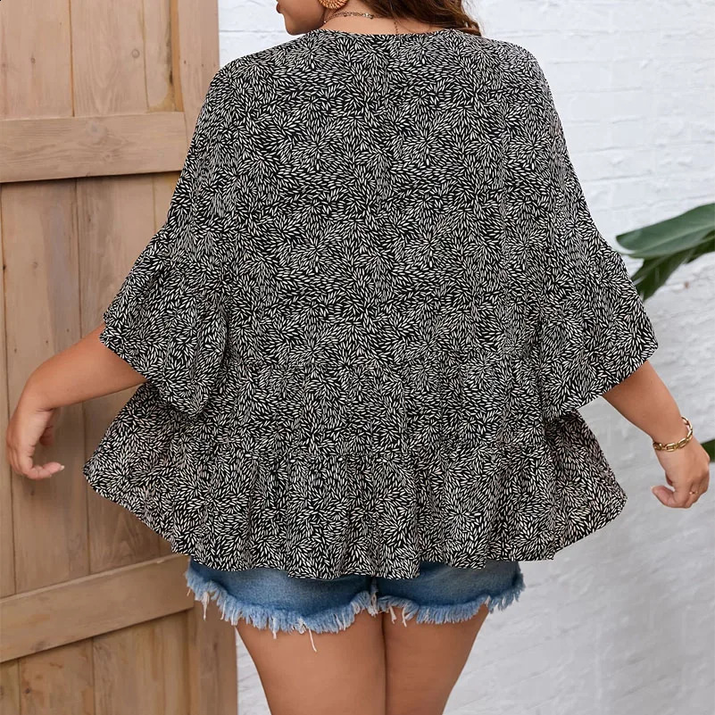 Plus Size Womens Shirts Printed Round Neck Shirts Layered n ShortSleeved Elegant Tops Suitable for Everyday Wear 250529Z