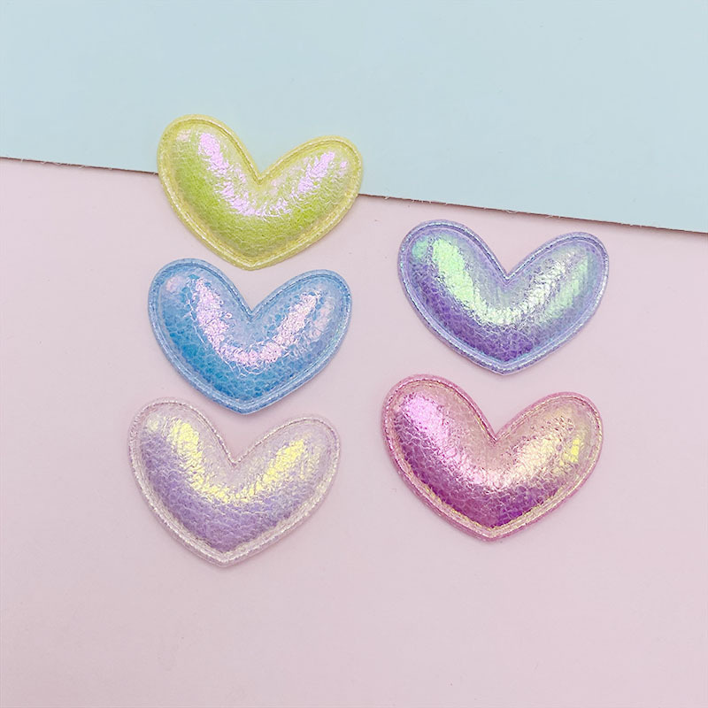 100Pcs 2.8x2CM Padded PU Leather Heart Patches Appliques for Clothes Hat Sewing Supplies DIY Headwear Hair Bow Decor