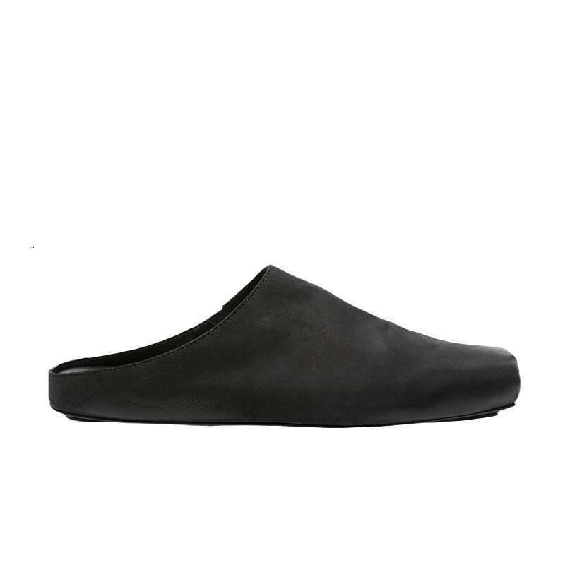 Genuine Leather Niche Pig Nose Closed-Toe Half Slippers for Women, Summer and Autumn New Square Toe Flat Washed Sandals