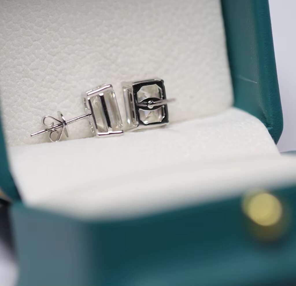 Fancy Fine Jewelry Earrings for 14k Emerald Moissanite Earring Hoop Women Fashion Gold VVS 3ct Emerald Cut Diamond Studs Jewelry