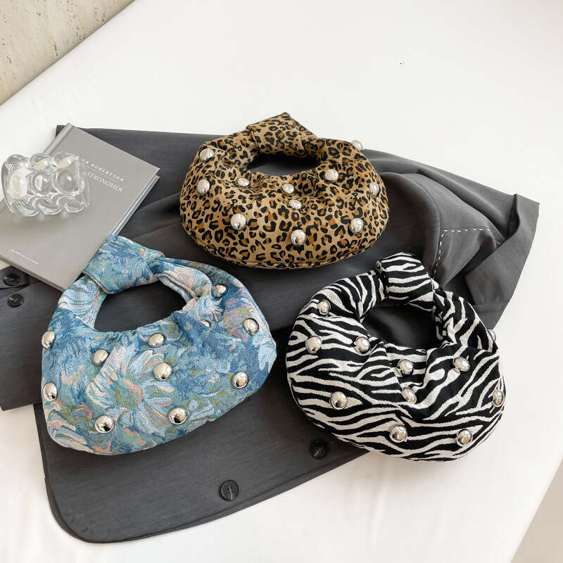 Trendy Bags 2025 New Summer Korean Fashion Leopard Print Personality Shoulder Handheld Pleated Dumpling Bag
