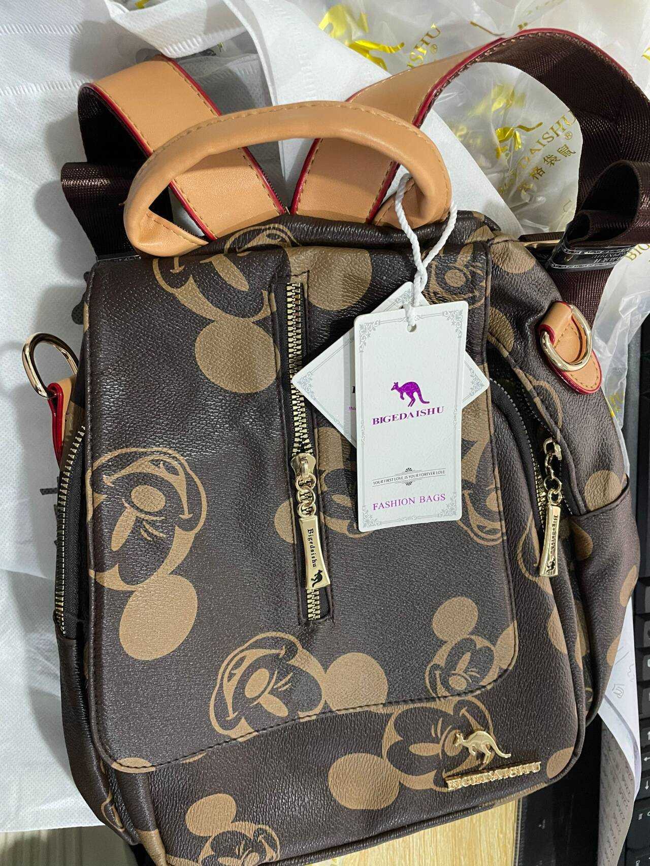 Disney 2025 New Mickey Womens Backpack with High Quality Large Capacity Multi functional and High end Storage for WomenXJ250412