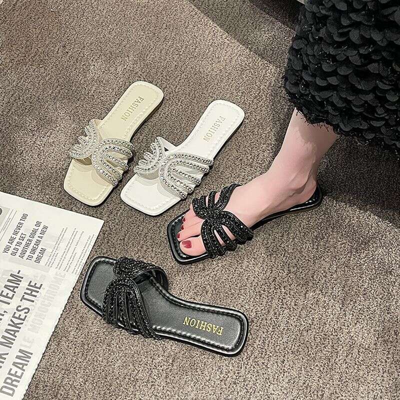 Water Diamond Decorative Flat Slippers For Women 2025 Summer New Collection Solid Color Lightweight Women's Sandals Large Luxury Women's Sho