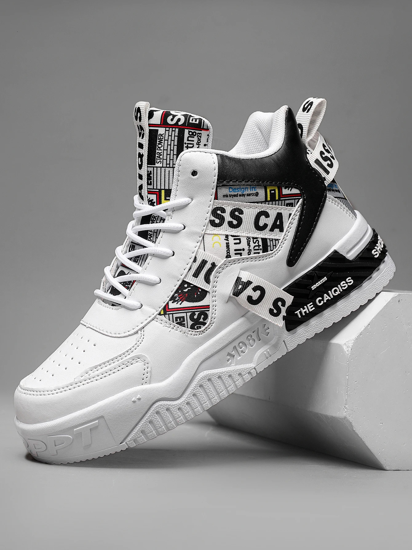 Mens Skateboard Shoes Travel Shoes HighElasticityU ltraLightBr eathableSo ftSoledSof tSurfaceCoup lesSpri ngandS umm erCasu alandF ash ionableV 250527