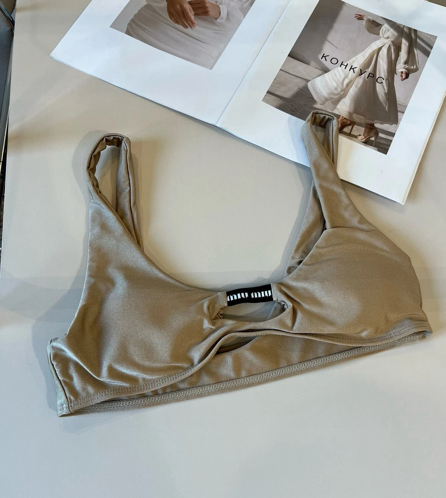 selling Highend Miu Series Bikini Swimsuit Onepiece Style Shows Your Figure and Beauty A Musthave Gift for Summer 250529