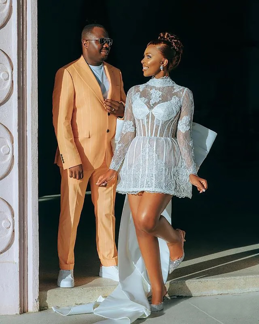 2025 Short African Wedding Dress Bridal Gowns For Bride Illusion Long Sleeves High Neck Beaded Lace Pearls Plated Wedding Gowns For Black Women Marria