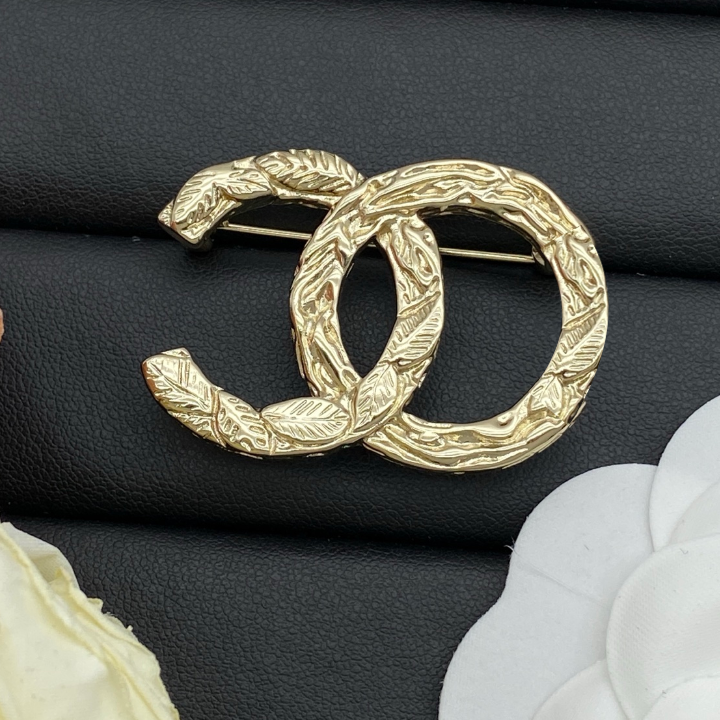 20 Styles Accessories Luxury Glod Plated Copper Brooches Fashion Crystal Rhinestone Double Letters Brooches Thanksgiving Day Party Gift