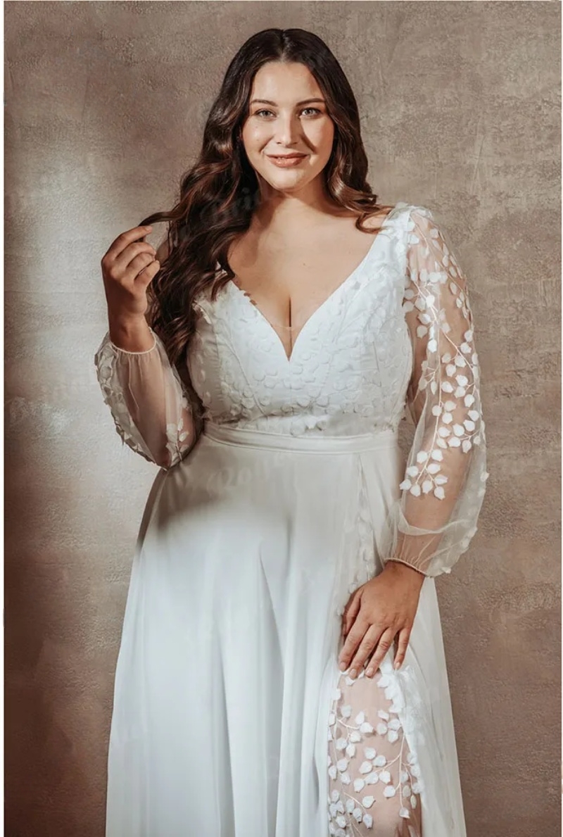Bohemian Plus Size Wedding Dress for Women 2025 Long Sleeves V Neck Lace Appliques Bridal Gown Illusion Side Slit Lace Chiffon Beach Bride Dresses