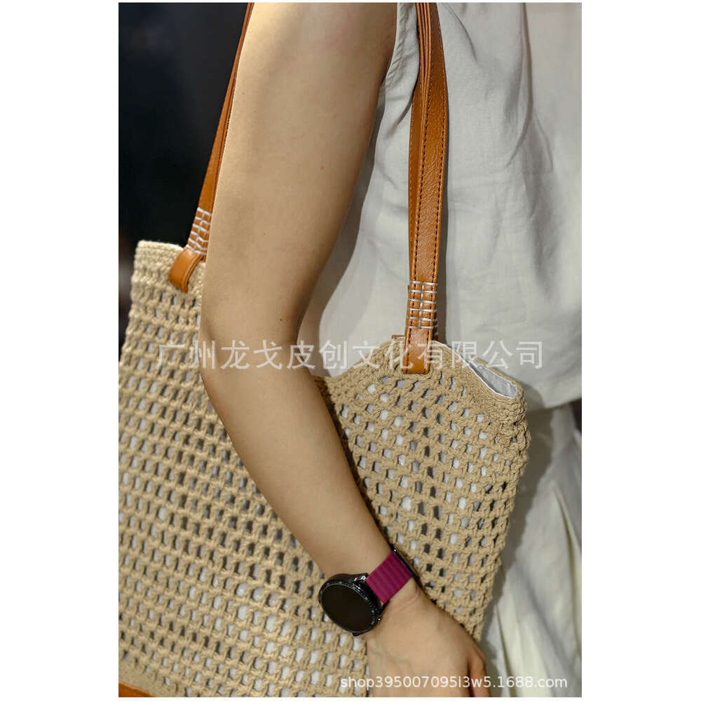 Tote Bag Leather Bag Genuine Leather Underarm Summer High Value Beach Outing Straw Woven Handmade Commuting Large Capacity Tote Bag Shopping Shoulder 