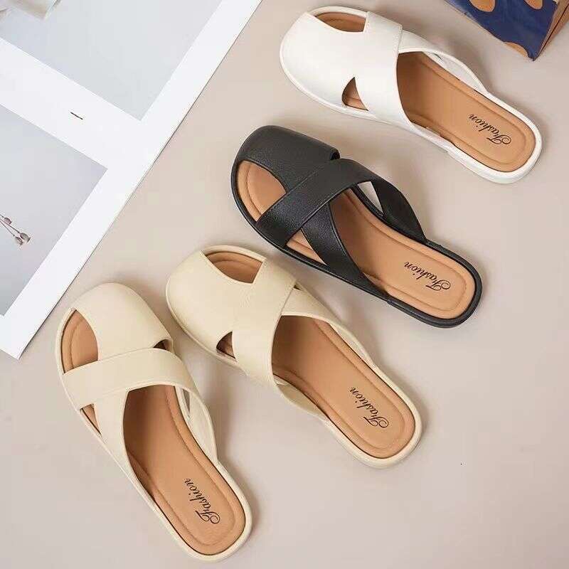 2025 Spring And Summer Outerwear New Half Baotou Women's Soft Bottom Slippers Designer Sandals Versatile Fashion Lazy Flat Cool Wholesale Free Sh
