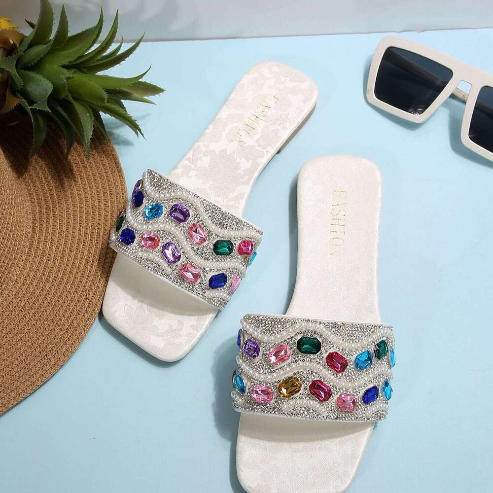 Designer Sandals Diamond Large Beach Slippers 2025 Summer New Style Outerwear Women's Straw Square Head One Word Casual Cool Straw Free Shipping
