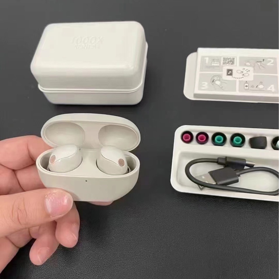 The new WF-1000XM5 Bluetooth headphones are in-ear Bluetooth headphones with noise-cancelling beans