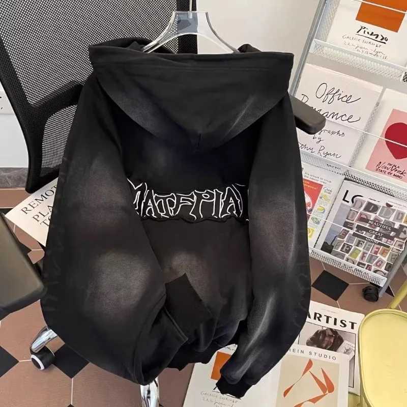 European Wasteland Style Vintage Gothic Embroidered Hoodies Men Autumn/winter American Hip-hop High Street Couple Sweatshirts W250530