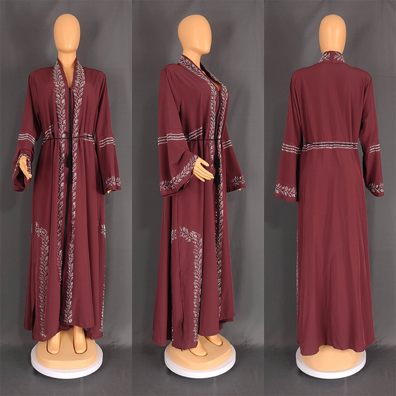 Muslim Abayas womens long sleeved dress Dubai womens elegant long skirt Islamic clothing African Abayas loose robe with headscarf 241112