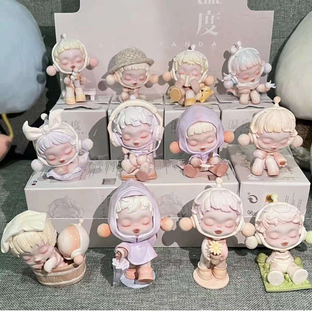 POPMART SKULLPANDA Temperature Series Blind Box SP8 Generation Trendy Toy Figurine Decoration