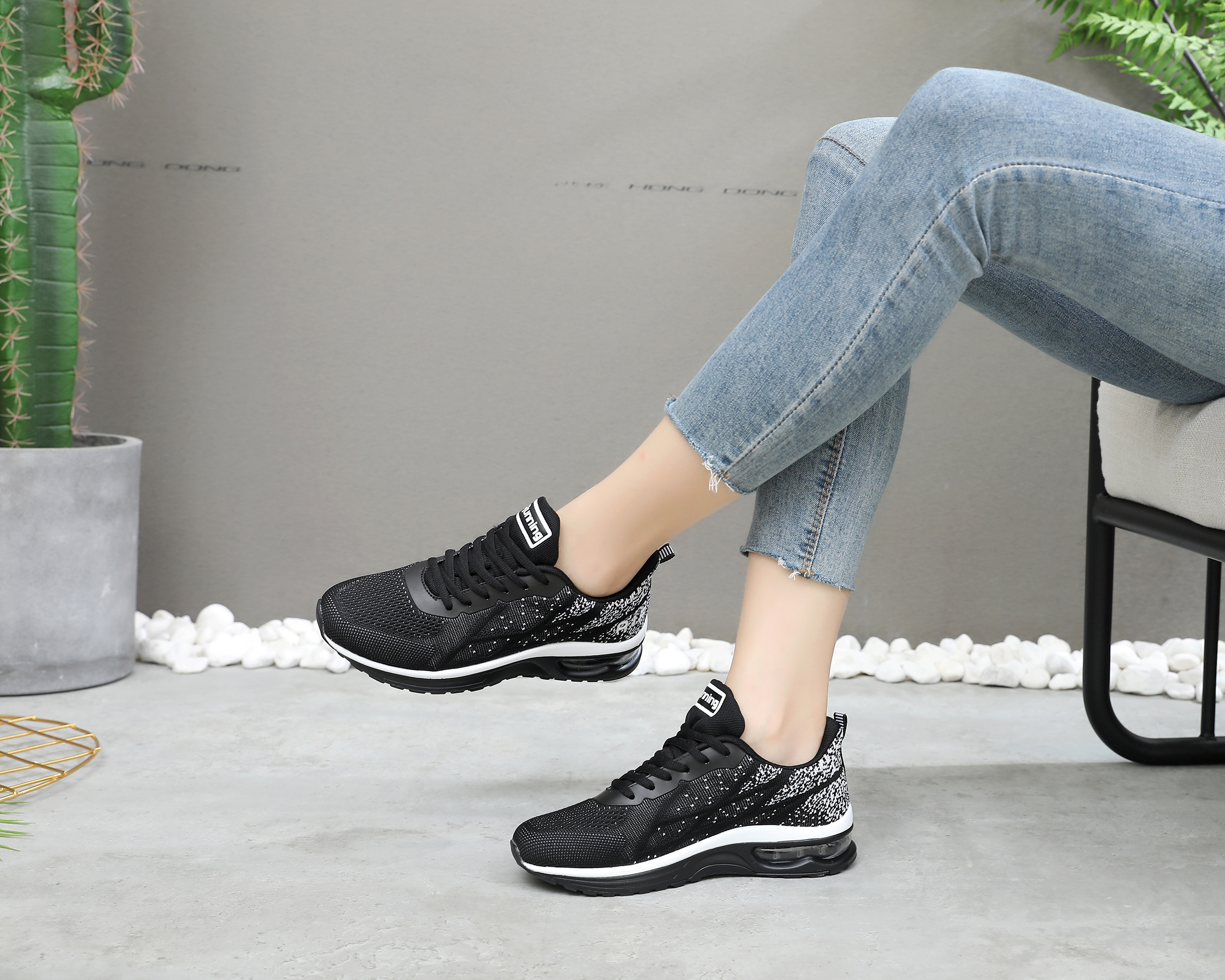 Mens Running Shoes Tennis Breathable Sneakers Lightweight Comfortable Sport Shoe Gym Casual Men Outdoor Shoe