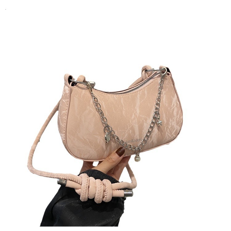 Exquisite and fashionable fashion women s solid color summer new casual simple one shoulder one piece fashion armpit bag designer shoulder bag