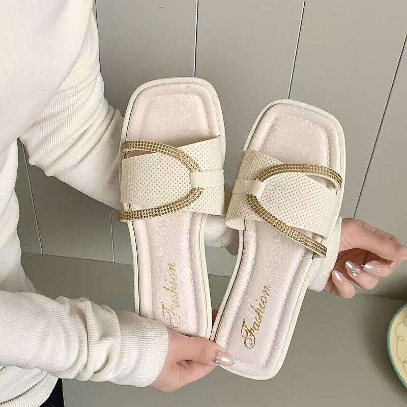 Summer Women's Slippers, Lazy Style, Fashionable Home Flat Bottomed Soft Soled Sandals, Vacation Beach Anti-skid Slippers, Designer Sandals, Free