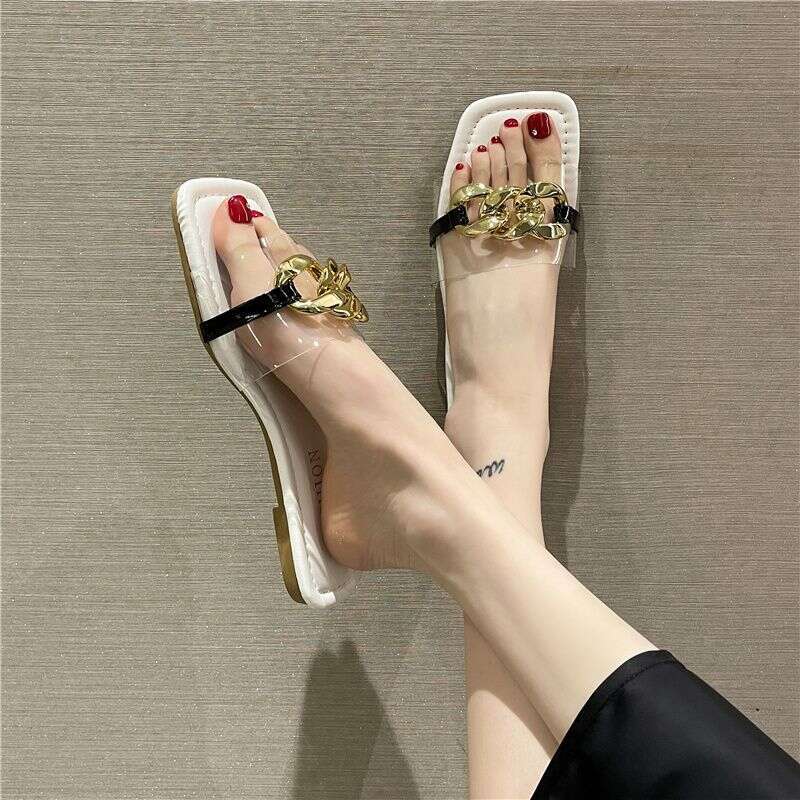 Designer Sandals With Eye-catching Feet, Small Cool Slippers For Women's Outdoor Wear, Summer 2025 New Style, Niche Square Toe Soft Soled Beach O