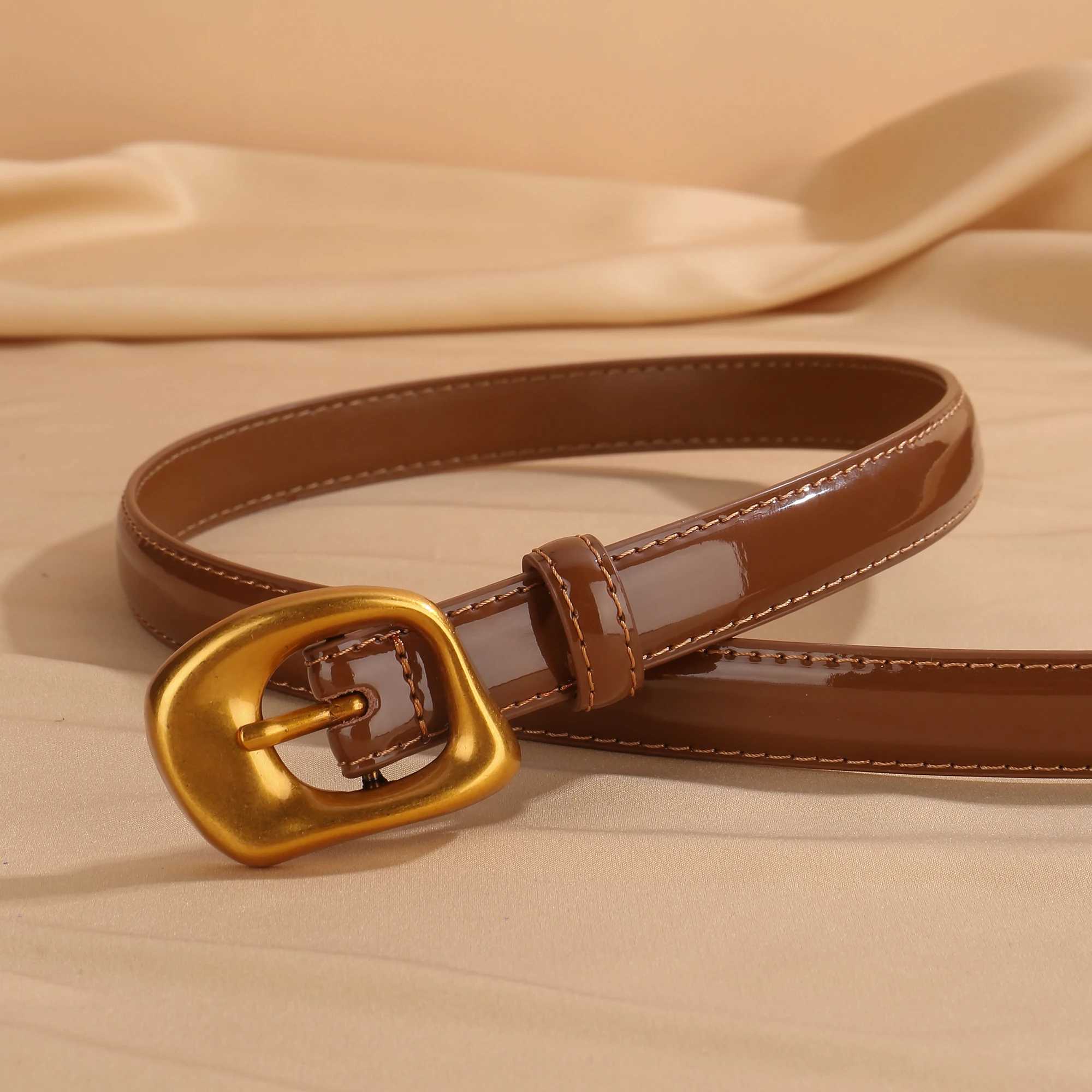 Retro Gold Buckle Belt for Women Skinny Leather Belts for Dresses Jeans Pants Fashion Ladies Thin Waist Belts Z250530