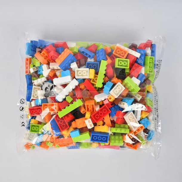 Blocks Blox Children Figures Set Moc Brick Educational Building Block Small granular building blocks are assembled in a loose and educational way 02