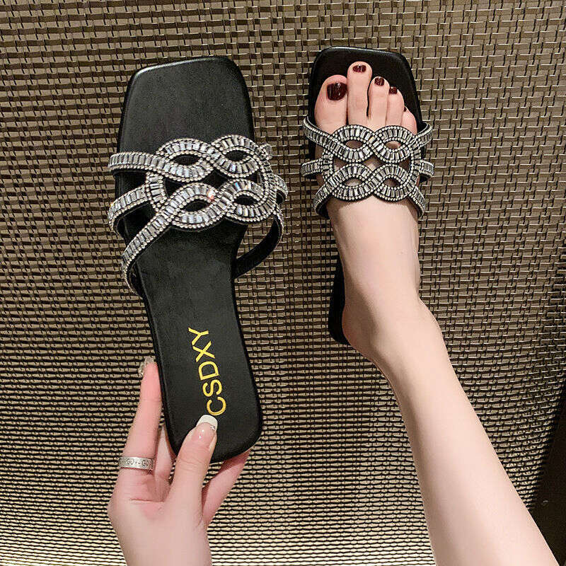 Fashionable Square Rhinestone Cross Trend Slippers For 2025, New Designer Sandals In Large Size, Casual, Wear-resistant, Casual Beach Outdoor Slippers