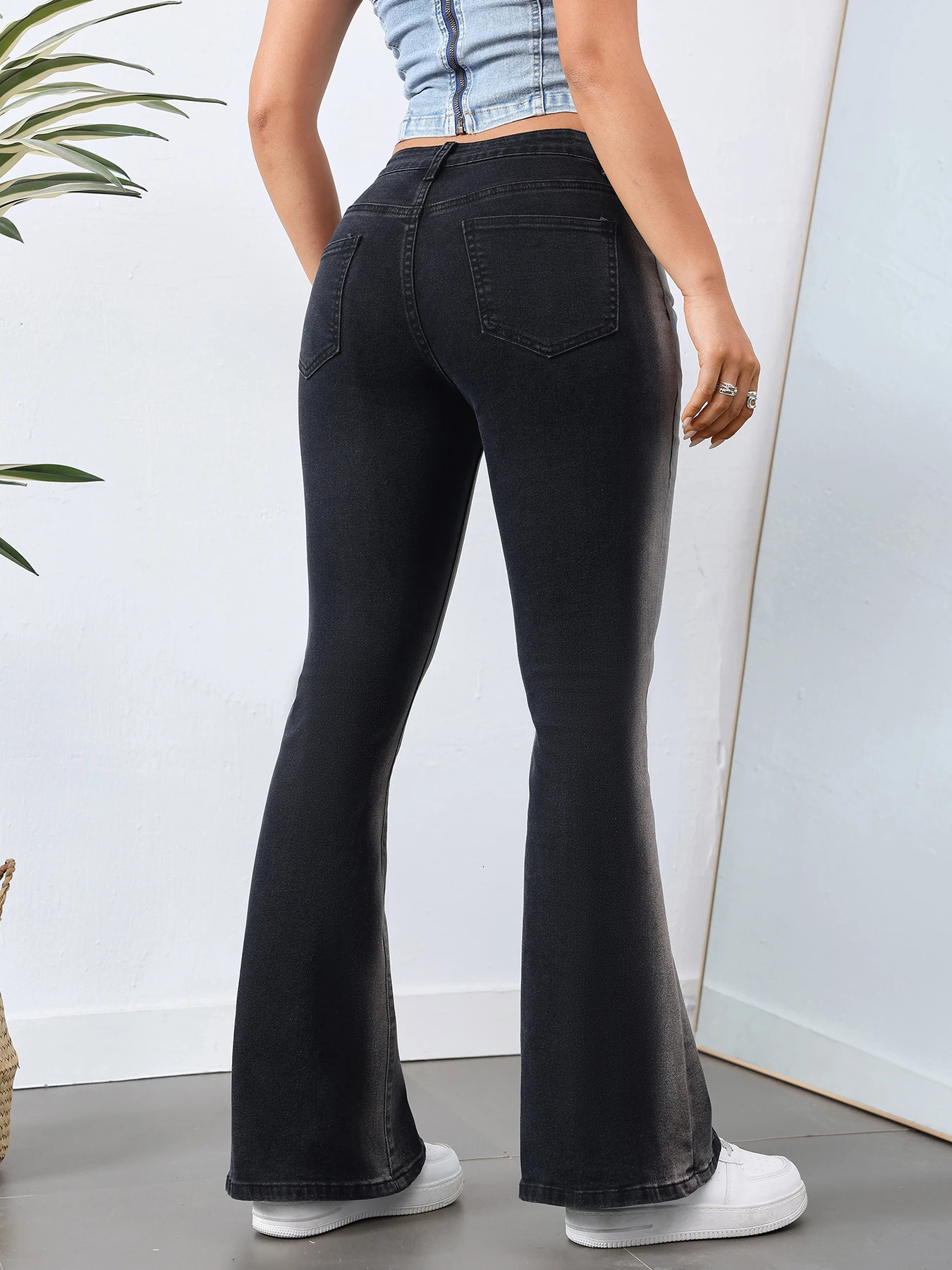 Womens Gothic Skull Lightning Flare Jeans Stretch Bell Bottom Rocker Chic Easter Spring Festival Vintage Punk Selling 250530