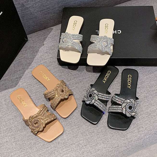 Large Size Shiny Diamond Slippers For Women In Summer 2025 New Water Diamond Flat Slippers For Beach Women Designer Sandals Free Shipping