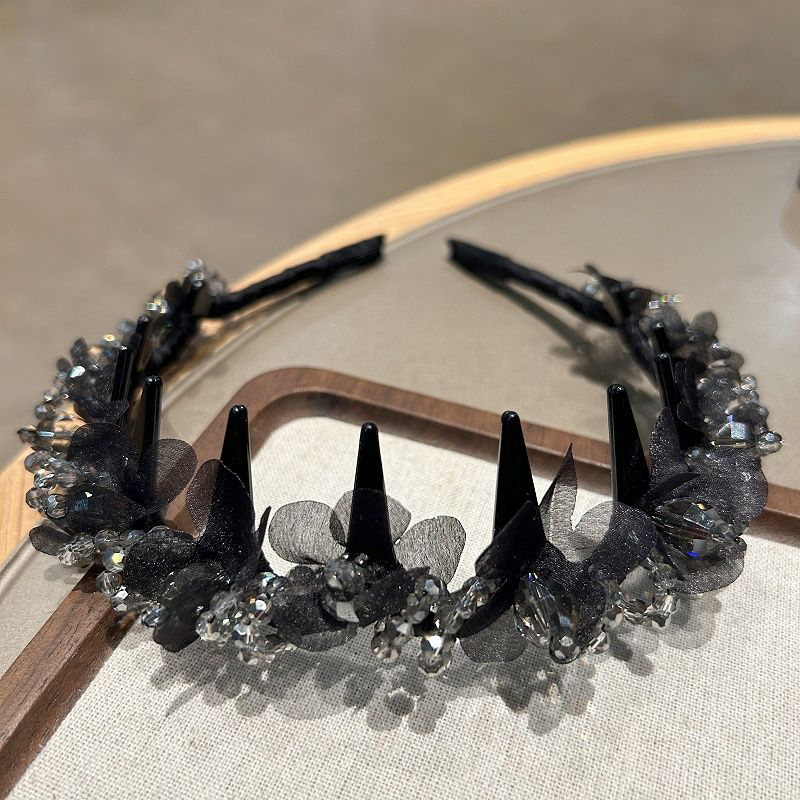 Chic Crystal-Inlaid Tulle Bandeau with Teeth Grip Perfect Romantic Accessory