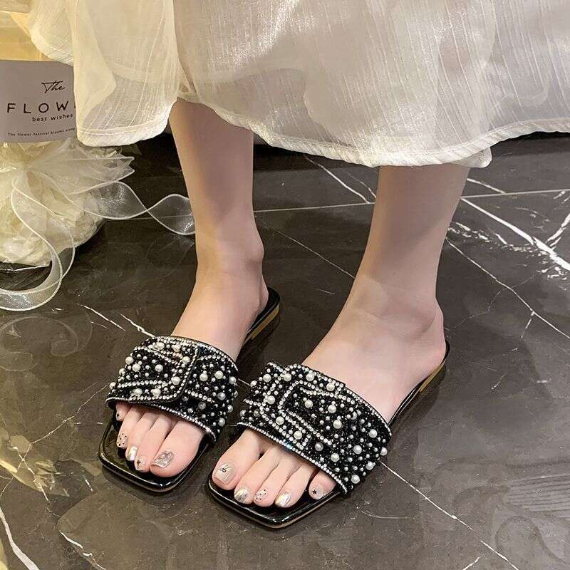 Cool Slippers For Women Wearing Out 2025 New Pearl Bow Slippers, Versatile For Students, Open Toed Flat Slippers, Designer Sandals, Free Shipping Whol