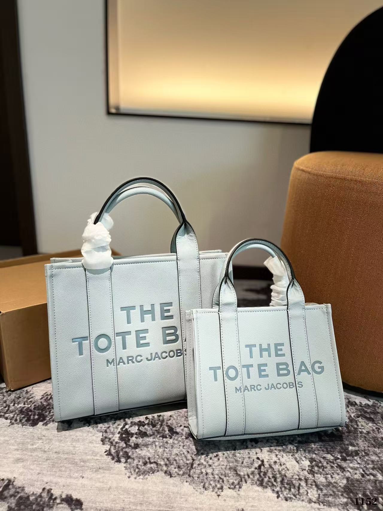 Leather Designer the Tote Women Men High Quality Handbag Capacity Shopping Eming Letter Square Shoulder Bag