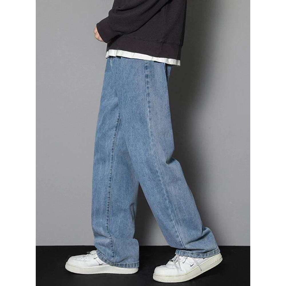 Men's Modern Wide-Legged Denims: Durable, Comfortable, and Available in Multiple Shades