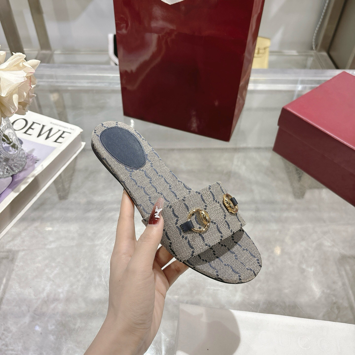 Slipper Women Slippers Luxury Sandals Brand Sandals Real Leather Flip Flop Flats Slide Casual Shoes Sneakers W728 02