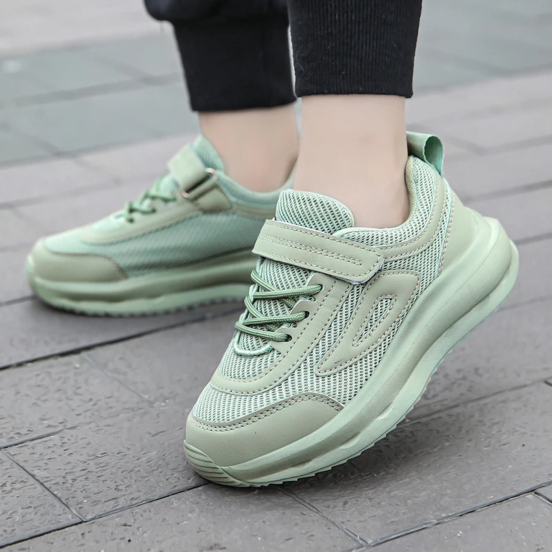 Childrens Sports Shoes Spring and Summer Boys Mesh Breathable Running Shoes CuHK Children Girls Soft Soled Casual Shoes 250527