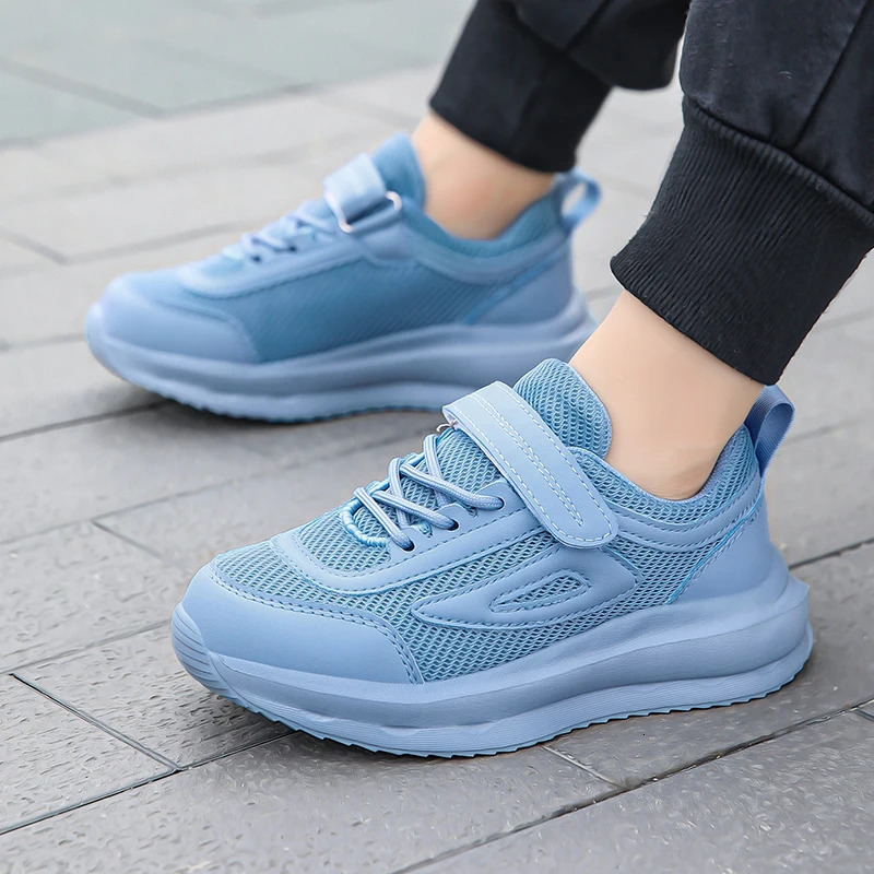 Childrens Sports Shoes Spring and Summer Boys Mesh Breathable Running Shoes CuHK Children Girls Soft Soled Casual Shoes 250527