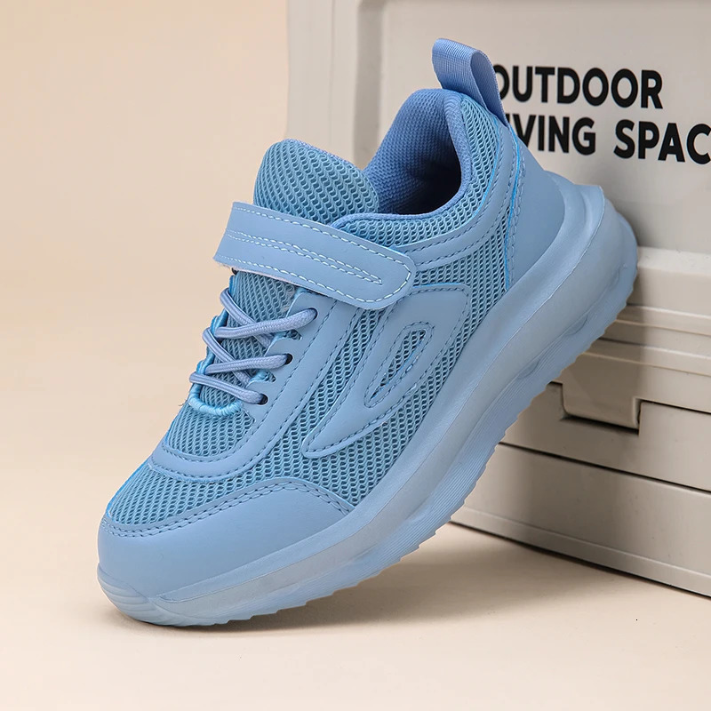 Childrens Sports Shoes Spring and Summer Boys Mesh Breathable Running Shoes CuHK Children Girls Soft Soled Casual Shoes 250527
