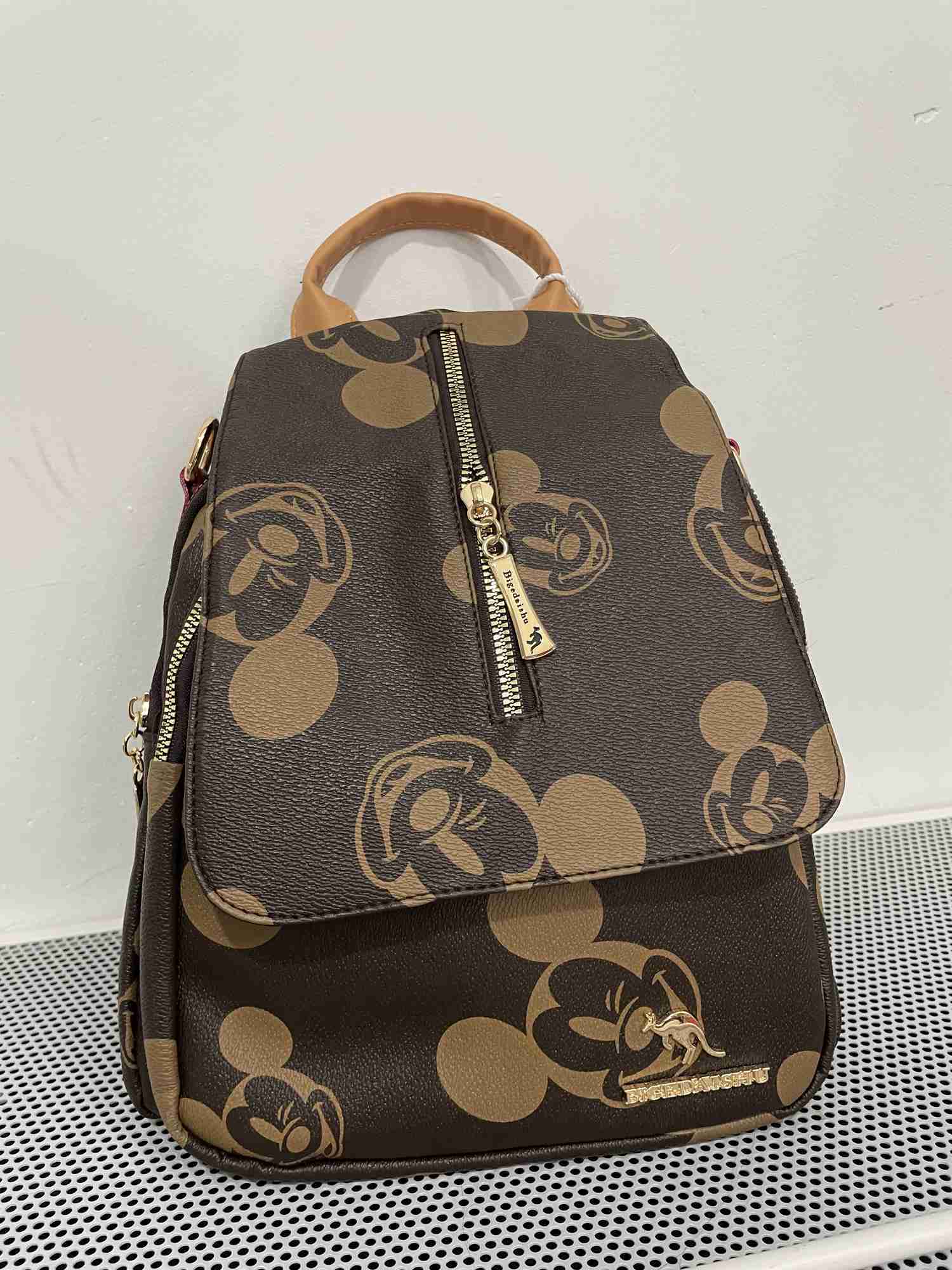 Disney 2025 New Mickey Womens Backpack with High Quality Large Capacity Multi functional and High end Storage for WomenXJ250412