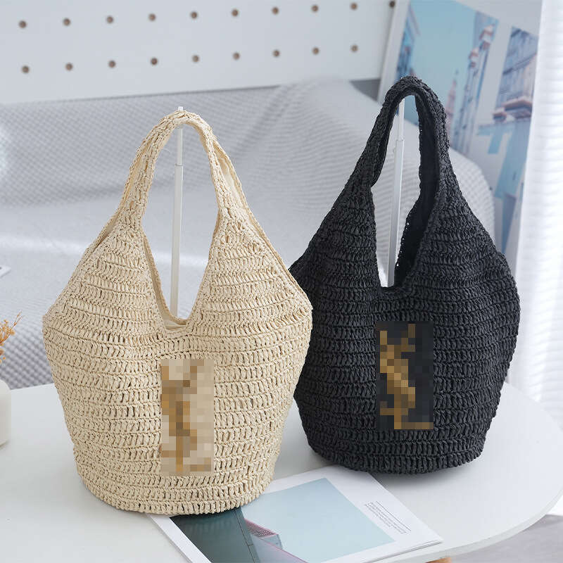 2024 Commuter Simple Style French Large Capacity Shoulder Underarm Straw Beach Bag a3