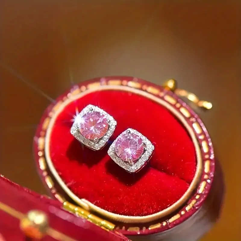 925 Silver Plating 1 Carat Pink 2 Fashionable Earrings for Men and Women 250517