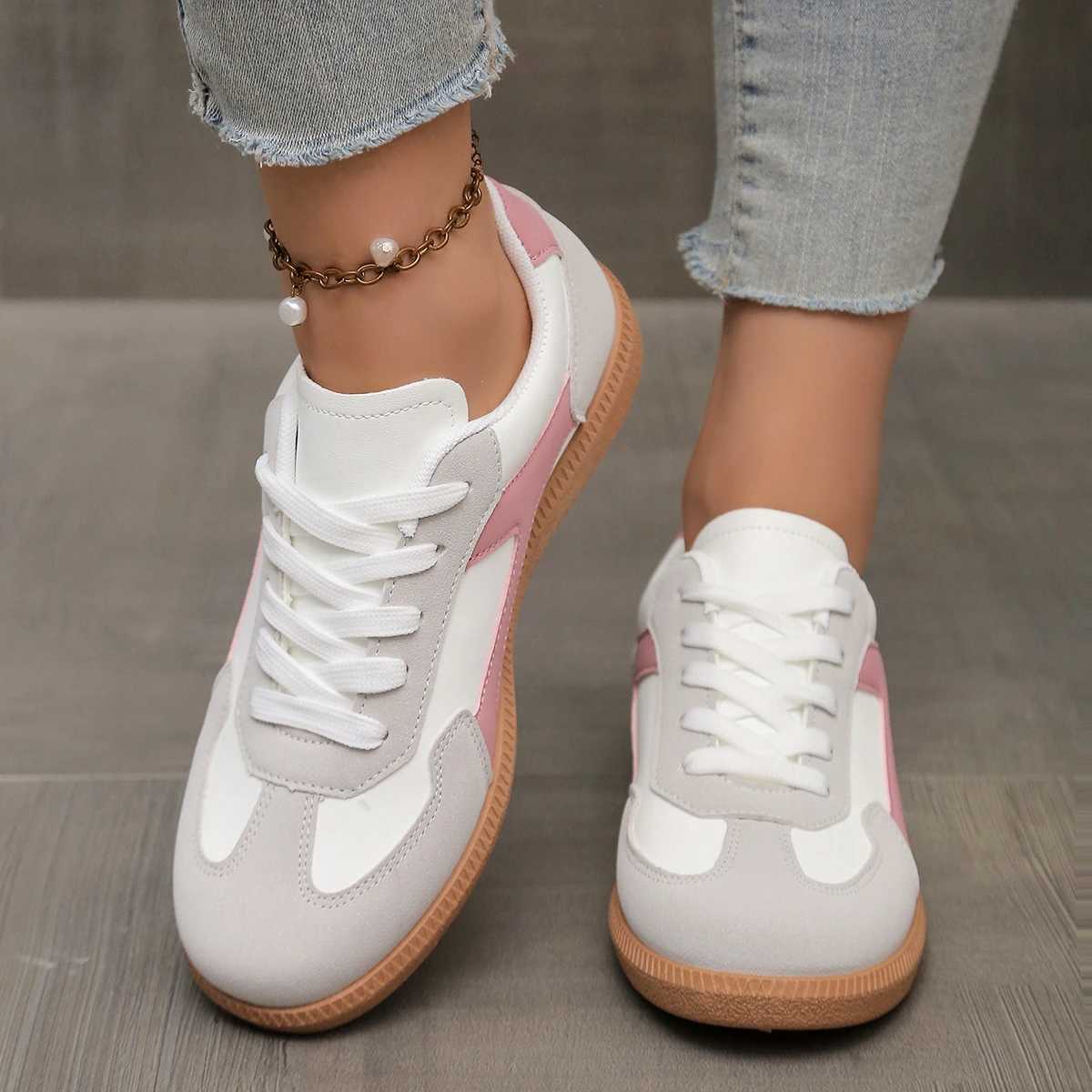 2025 New Ladies Black Sneakers Soft-soled Comfortable Shoes Women Leisure Joker Walking Shoes Tenis Feminino Zapatillas Mujer XJ250530