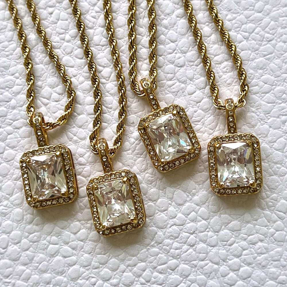 British Style Niche In Trend Zircon Encrusted Full Dia Square Twist Titanium Steel Chain