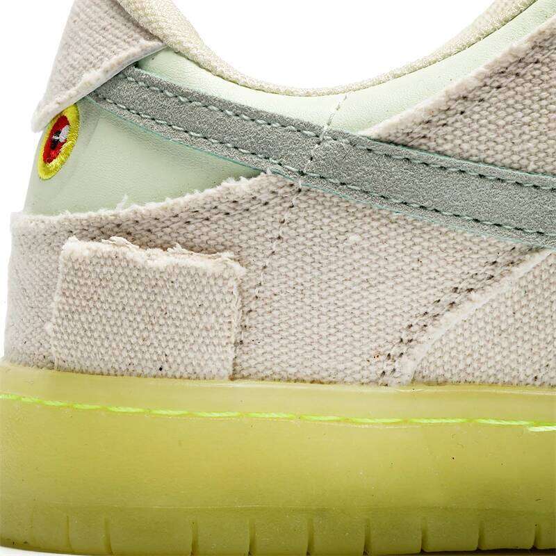 2025 New Spring Full Board Non-slip Trend Outdoor Fashion Sports Casual Men's Shoes