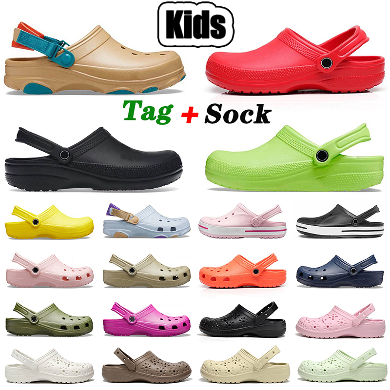Top salehe bembury platform kids sandals famous designer women mens summer beach shoes echo clogs home rubber slipper foam toddler slides car sandles with charms