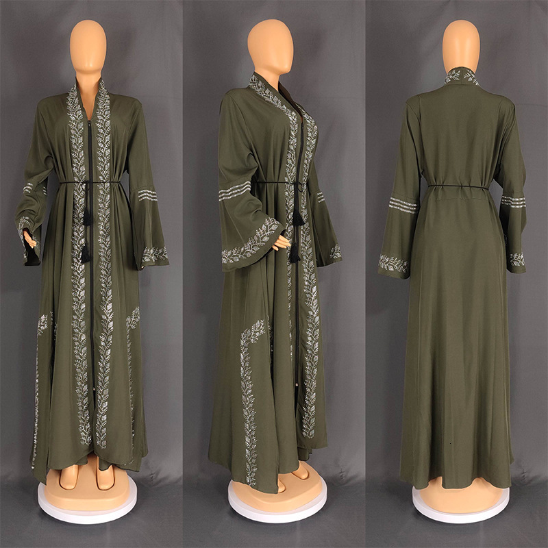 Muslim Abayas womens long sleeved dress Dubai womens elegant long skirt Islamic clothing African Abayas loose robe with headscarf 241112